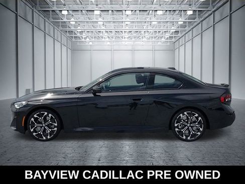 Used 2025 BMW 230i Coupe w/ Convenience Package RWD image 2