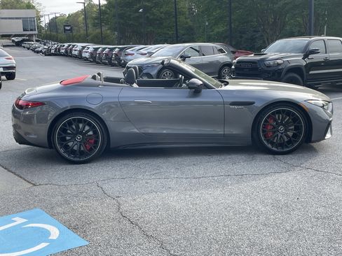 Certified 2022 Mercedes-Benz SL 55 AMG 4MATIC image 10