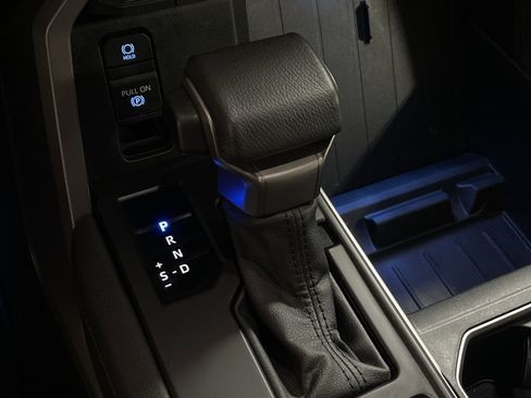 Used 2024 Toyota Tundra Limited image 26