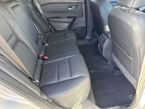 Certified 2023 Nissan Rogue SV w/ SV Premium Package image 18