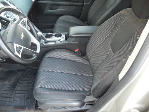 Used 2014 Chevrolet Equinox LT w/ Driver Convenience Package image 26