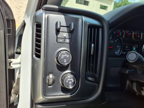 Used 2018 Chevrolet Silverado 1500 LT w/ All Star Edition AWD/4WD image 16