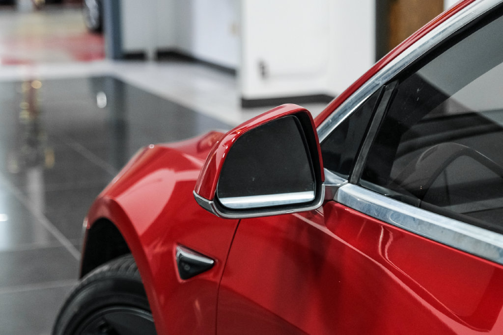 Used 2018 Tesla Model 3 Long Range RWD image 36