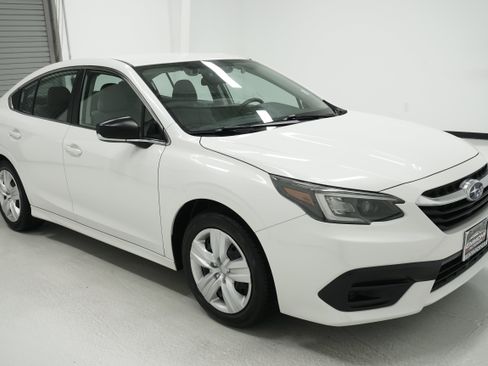 Used 2020 Subaru Legacy AWD/4WD image 3