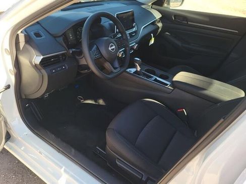 New 2025 Nissan Altima 2.5 S image 12
