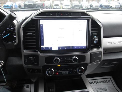 Used 2022 Ford F350 Lariat w/ Black Appearance Package image 34