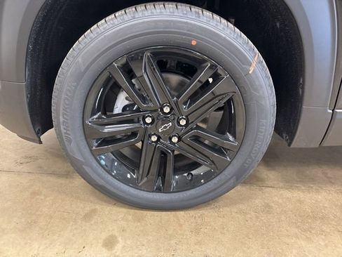 New 2026 Chevrolet TrailBlazer LT AWD/4WD image 11