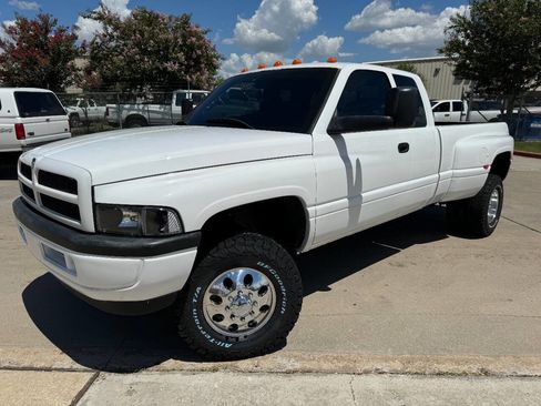 Used 1998 Dodge Ram 3500 Truck 4x4 Quad Cab image 34