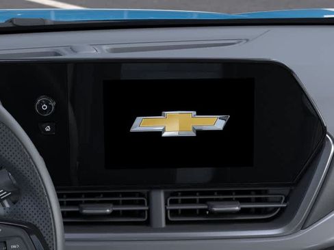 Certified 2026 Chevrolet Trax LS w/ Driver Confidence Package FWD image 38