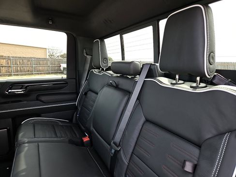 New 2026 GMC Sierra 2500 AT4X image 11