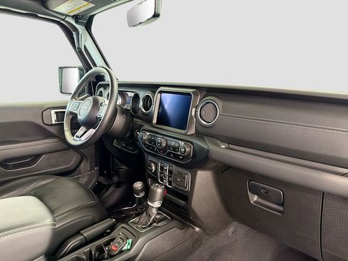 Used 2023 Jeep Wrangler Unlimited Sahara w/ Cold Weather Group image 31