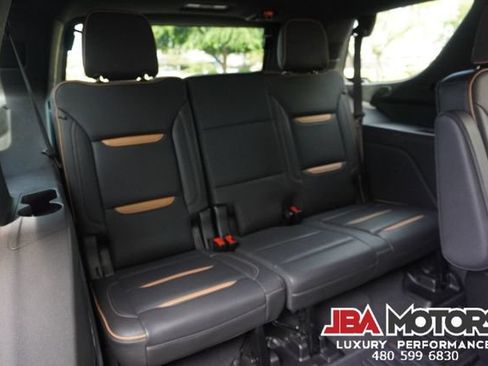 Used 2021 GMC Yukon AT4 w/ AT4 Premium Plus Package AWD/4WD image 10