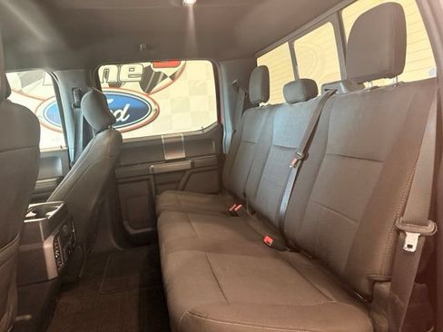 Used 2020 Ford F150 XLT w/ Equipment Group 302A Luxury AWD/4WD image 16