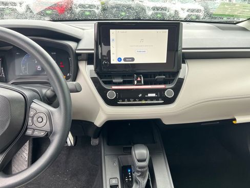 New 2026 Toyota Corolla Cross L image 18