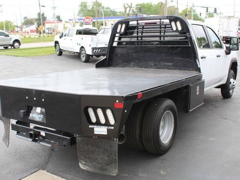 Used 2024 GMC Sierra 3500 Pro w/ Convenience Package AWD/4WD image 6