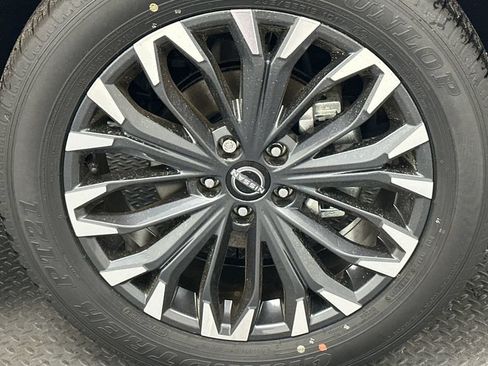 New 2026 Nissan Rogue Platinum w/ Platinum Premium Package AWD/4WD image 18