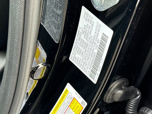 Certified 2025 Honda CR-V Sport-L image 21