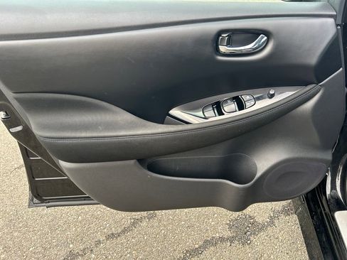 Used 2024 Nissan Leaf SV Plus image 17