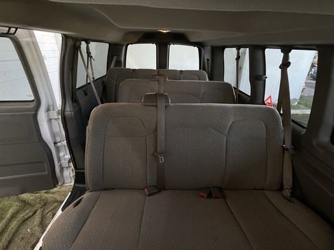Used 2017 Chevrolet Express 2500 LS image 20