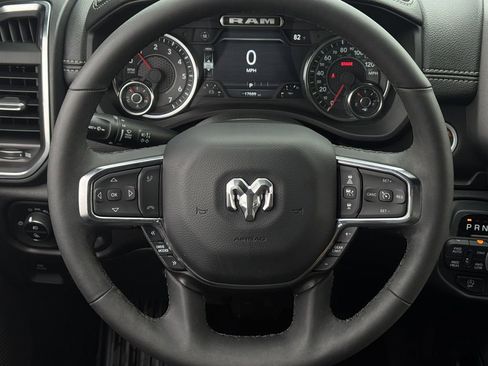 Used 2025 RAM 1500 Laramie w/ Sport Appearance Package AWD/4WD image 18
