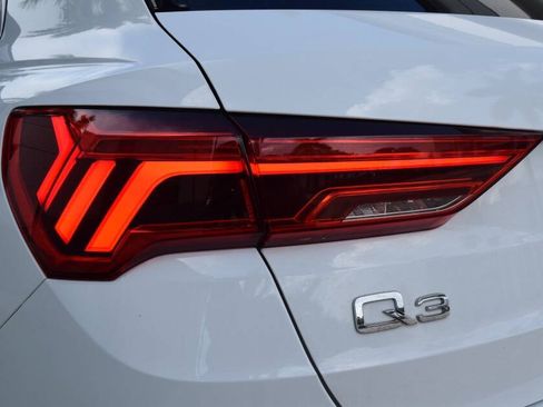 Used 2020 Audi Q3 2.0T Premium w/ Convenience Package AWD/4WD image 36