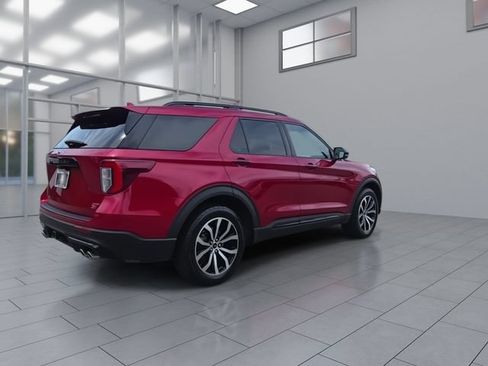 Used 2020 Ford Explorer ST w/ Premium Technology Package AWD/4WD image 8