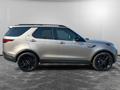 New 2026 Land Rover Discovery S AWD/4WD image 6