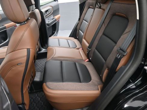 New 2025 Ford Bronco Sport Outer Banks w/ Sasquatch Outer Banks Package image 14