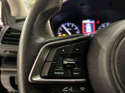 Used 2023 Subaru Crosstrek 2.0i Premium image 13