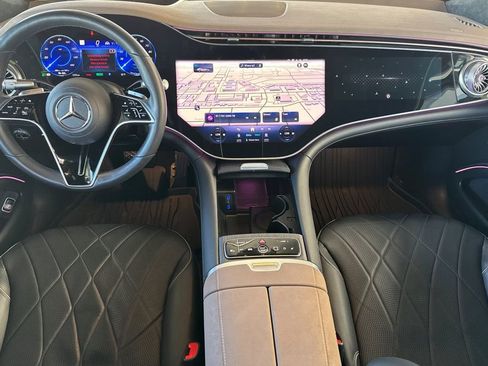 Used 2023 Mercedes-Benz EQS 580 4MATIC Sedan image 12
