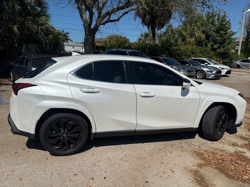 Used 2023 Lexus UX 250h FWD w/ Accessory Package (Z2) image 8