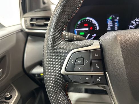 Used 2024 Toyota Sienna XSE w/ XSE Plus Package image 27