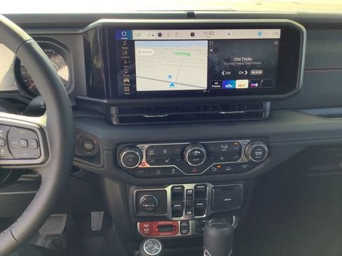 New 2026 Jeep Gladiator Rubicon AWD/4WD image 16