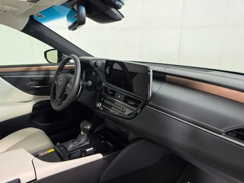 Used 2025 Lexus ES 350 w/ Premium Package FWD image 34
