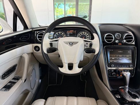 Used 2014 Bentley Flying Spur W12 AWD/4WD image 27