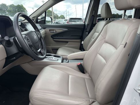 Used 2023 Honda Ridgeline RTL-E image 13