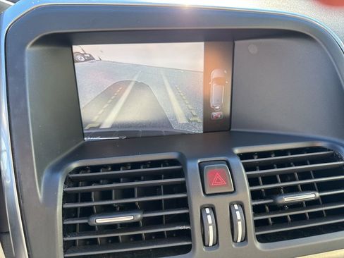 Used 2012 Volvo XC60 3.2 image 19