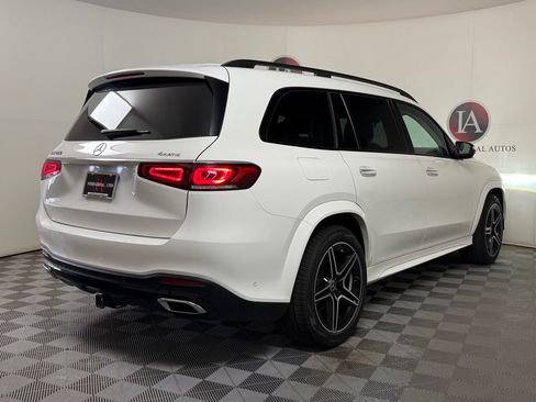 Used 2023 Mercedes-Benz GLS 450 4MATIC image 8