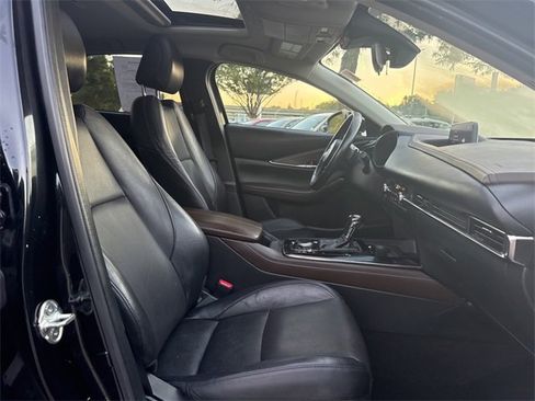 Used 2022 MAZDA CX-30 AWD 2.5 S w/ Premium Package image 30