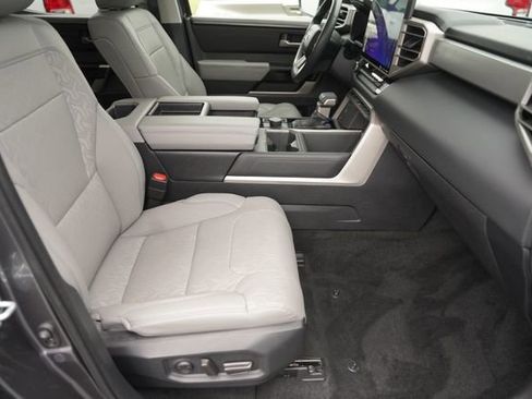 Used 2024 Toyota Tundra Limited w/ Power Package AWD/4WD image 18