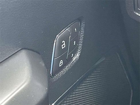 Used 2020 Ford F150 Lariat w/ Equipment Group 502A Luxury image 27