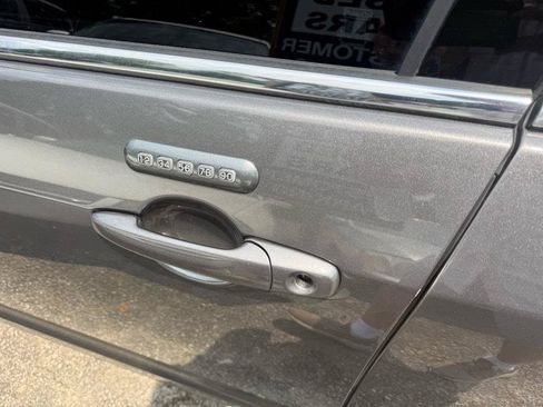 Used 2010 Ford Fusion SEL FWD image 11