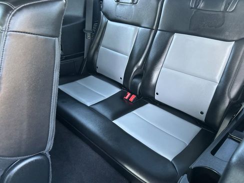 Certified 2022 Ford Explorer XLT w/ Equipment Group 202A image 16