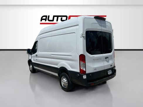 Used 2024 Ford Transit 250 148 High Roof AWD w/ Load Area Protection Package image 5