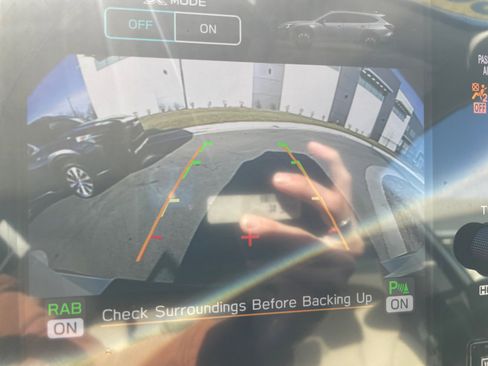 Used 2024 Subaru Outback Limited image 21