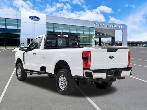Used 2023 Ford F250 XL w/ 360-Degree Camera Package AWD/4WD image 2