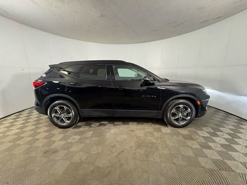 Used 2023 Chevrolet Blazer LT w/ Sound & Technology Package image 5