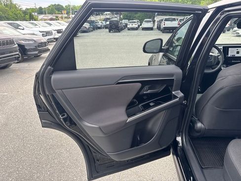 Used 2023 Subaru Solterra AWD image 27