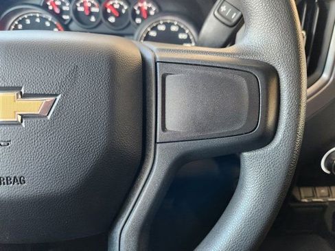 Used 2024 Chevrolet Silverado 1500 Custom image 31