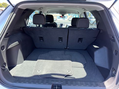 Used 2023 Chevrolet Equinox LS w/ LPO, Cargo Package FWD image 15